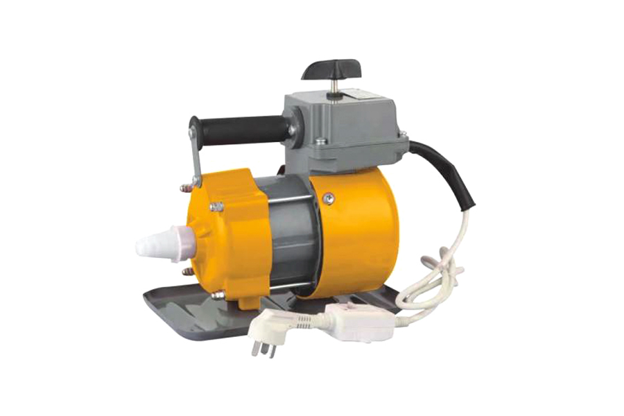 Русский бетонный вибратор Русский бетонный вибратор